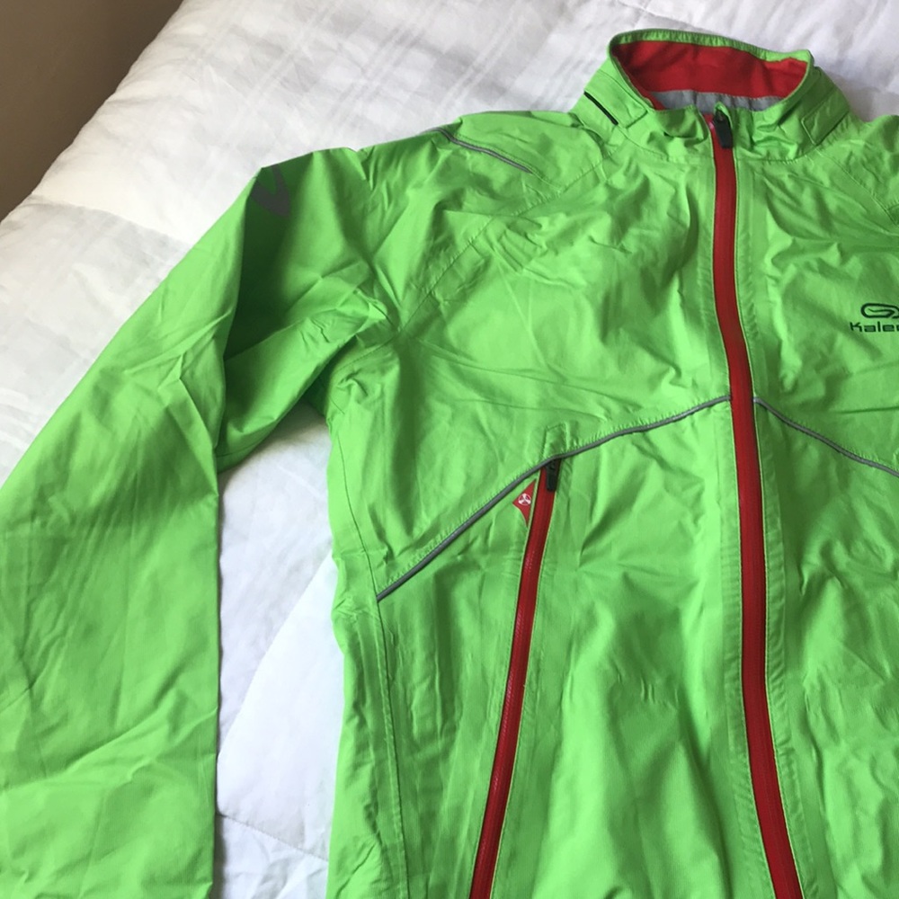 Kalenji windbreaker